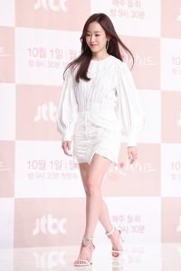 韩国女演员徐玄振这两条腿太漂亮了（第2张/共11张）
