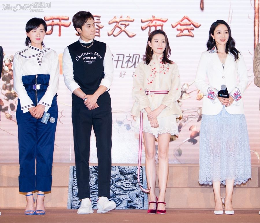 明星董洁短裙华丽美腿似仙女（第7张/共10张）