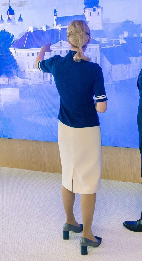 爱沙尼亚美女总理Kaja Kallas出国访问时的丝袜高跟（第9张/共9张）
