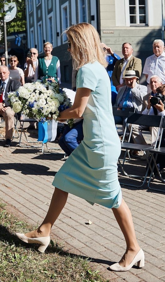 爱沙尼亚美女政治家Kaja Kallas的丝袜腿（第10张/共11张）