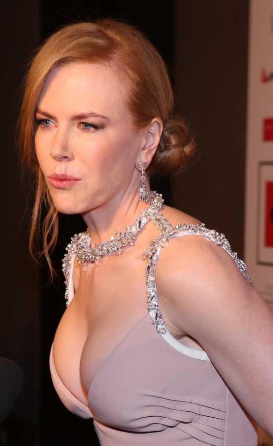 妮可·基德曼（Nicole Kidman）红毯大秀双球（第11张/共11张）